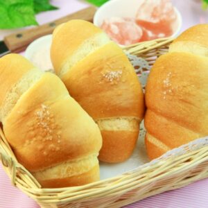 もっちり塩バターパン